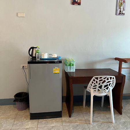 Nare Guest House Koh Lanta Bagian luar foto