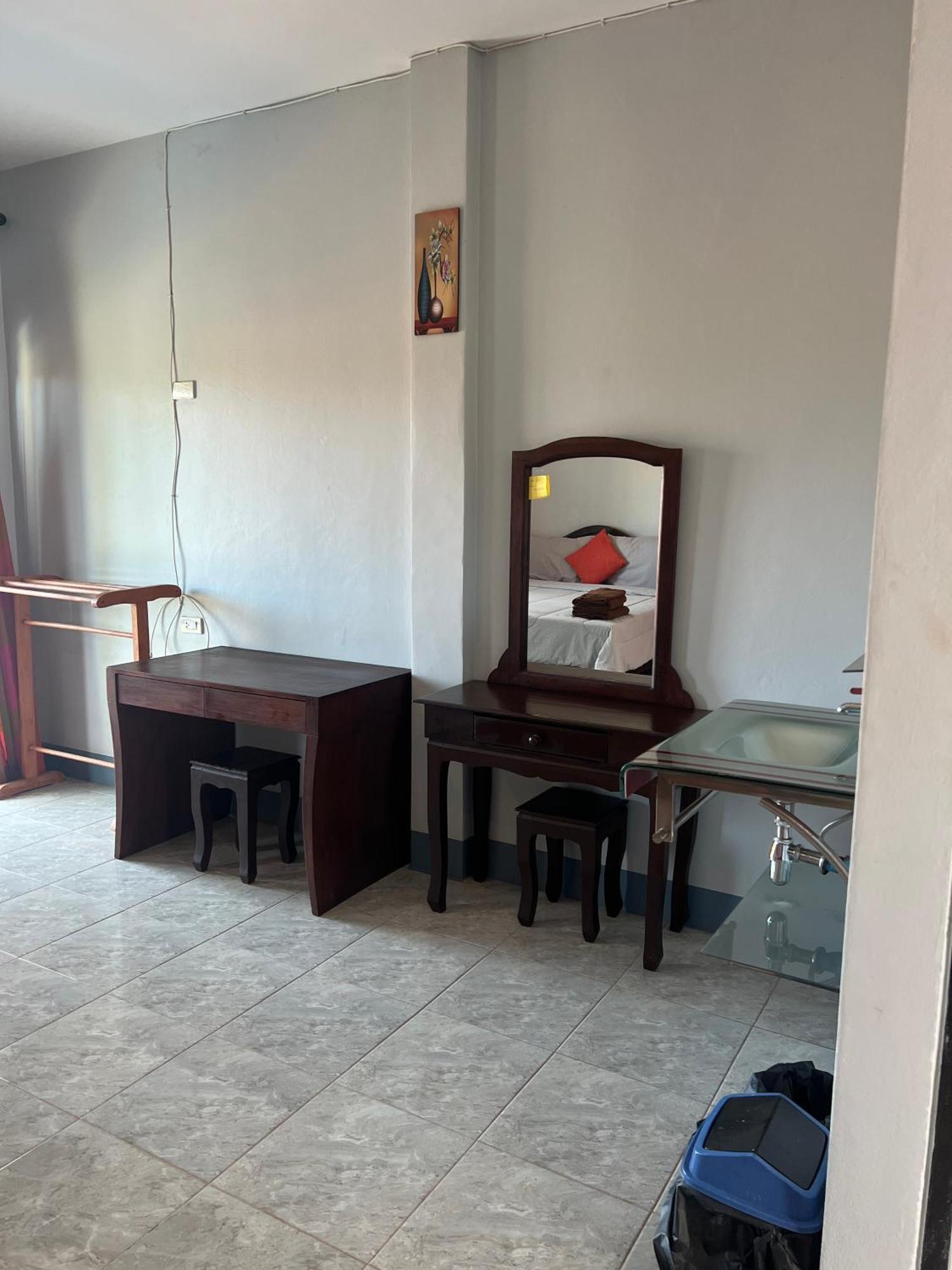 Nare Guest House Koh Lanta Bagian luar foto