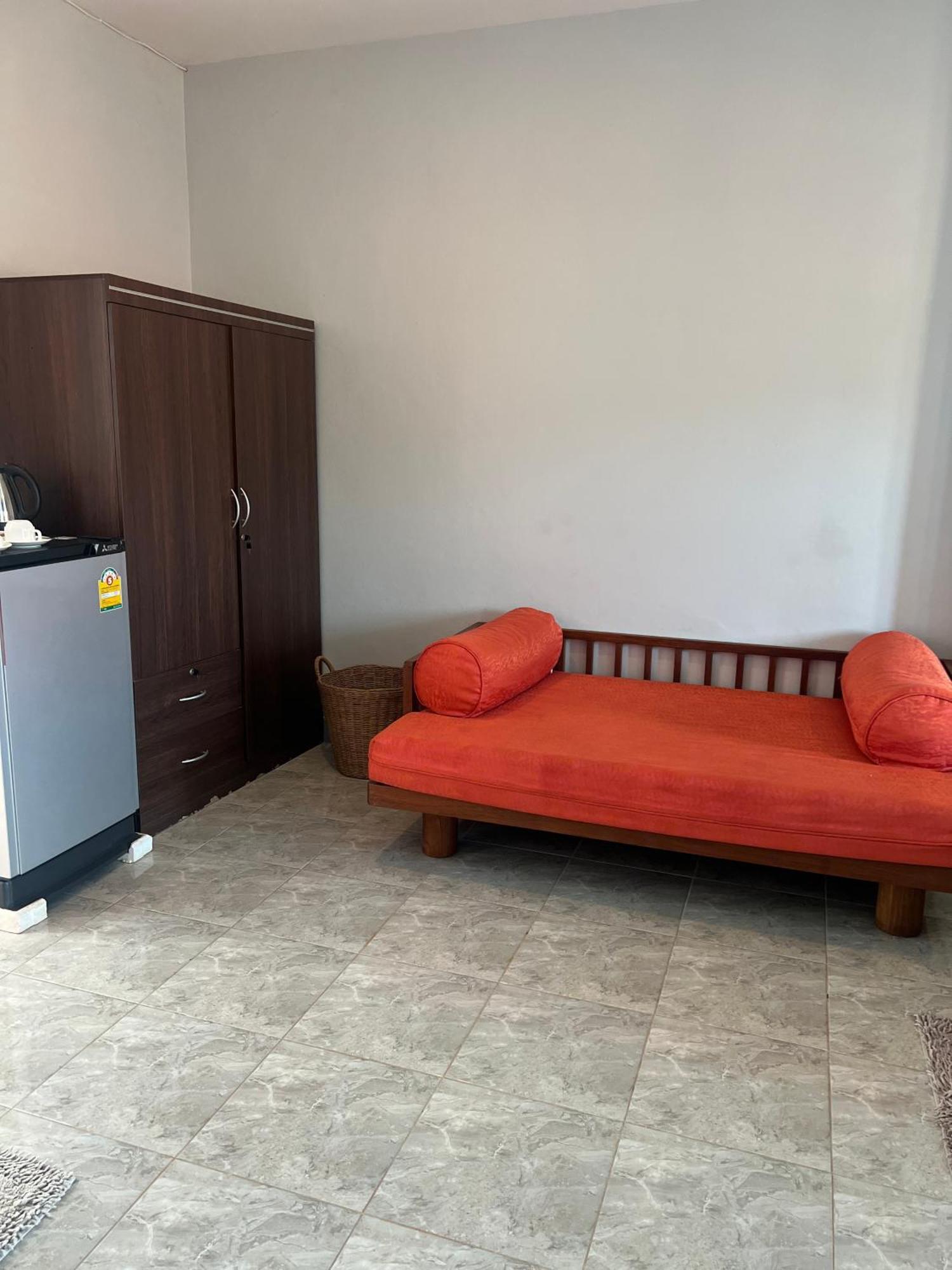 Nare Guest House Koh Lanta Bagian luar foto